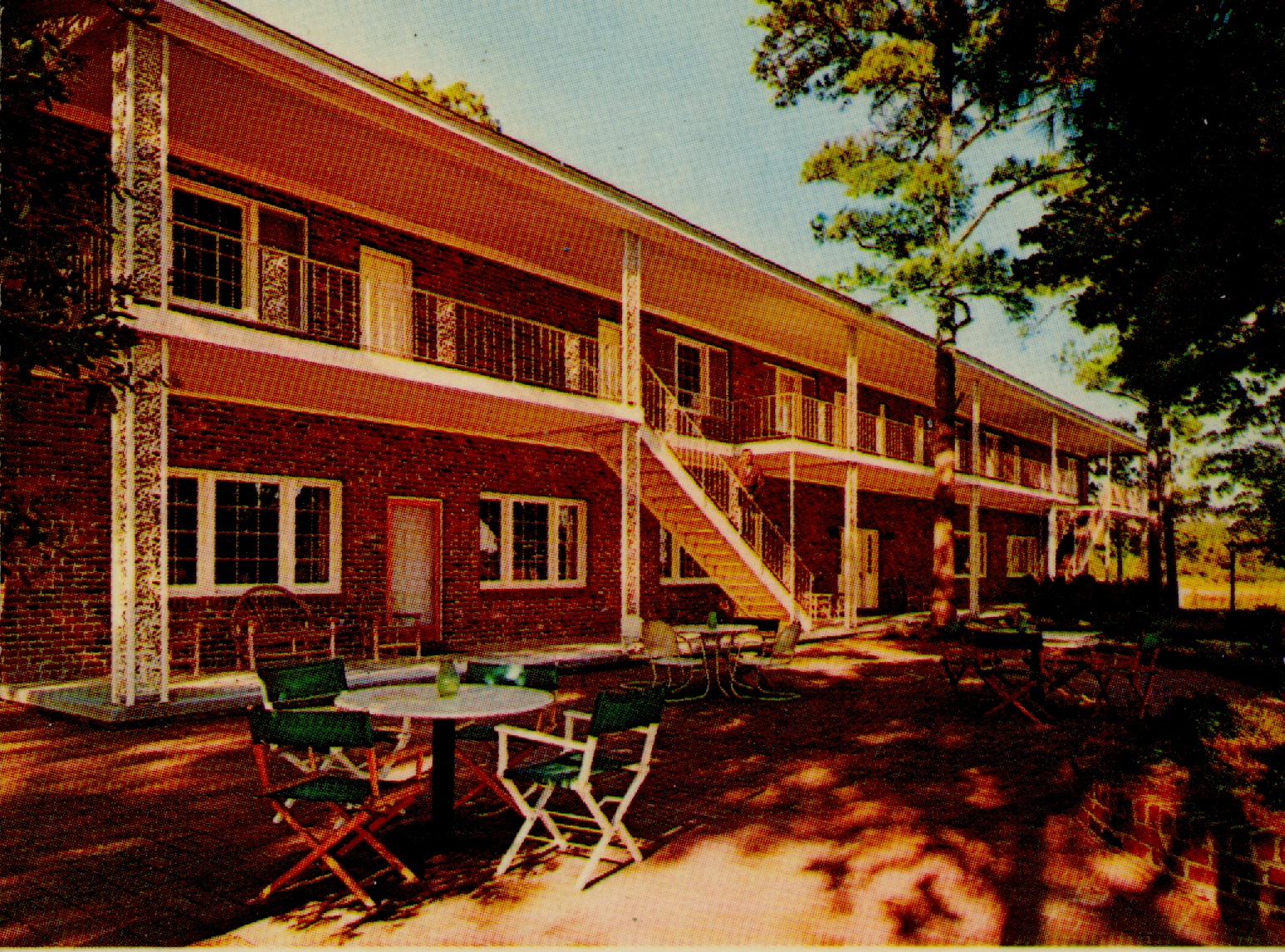 Spooners Creek Biography